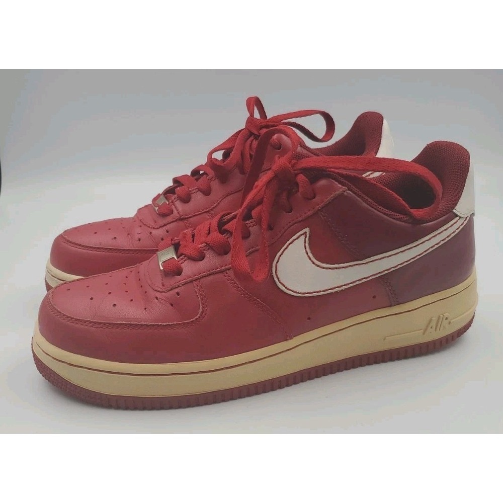 Nike Air Force 1s 2007 Valentines Day Women's Shoes Size 8.5